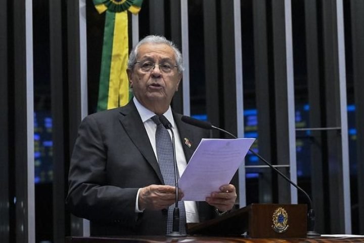 483ca616-a716-4b3c-b2b8-2c12b77dd46d