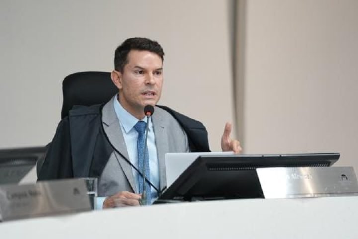 f444ecf06035667c67944fa1cf17855e