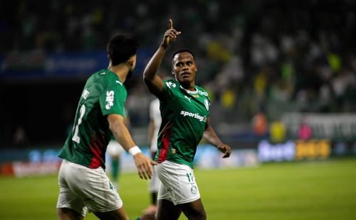 Foto: Expulsão de Medina prejudicou o Botafogo no Allianz (Foto: Ettore Chieregu