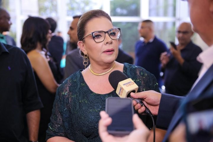 paula-calil